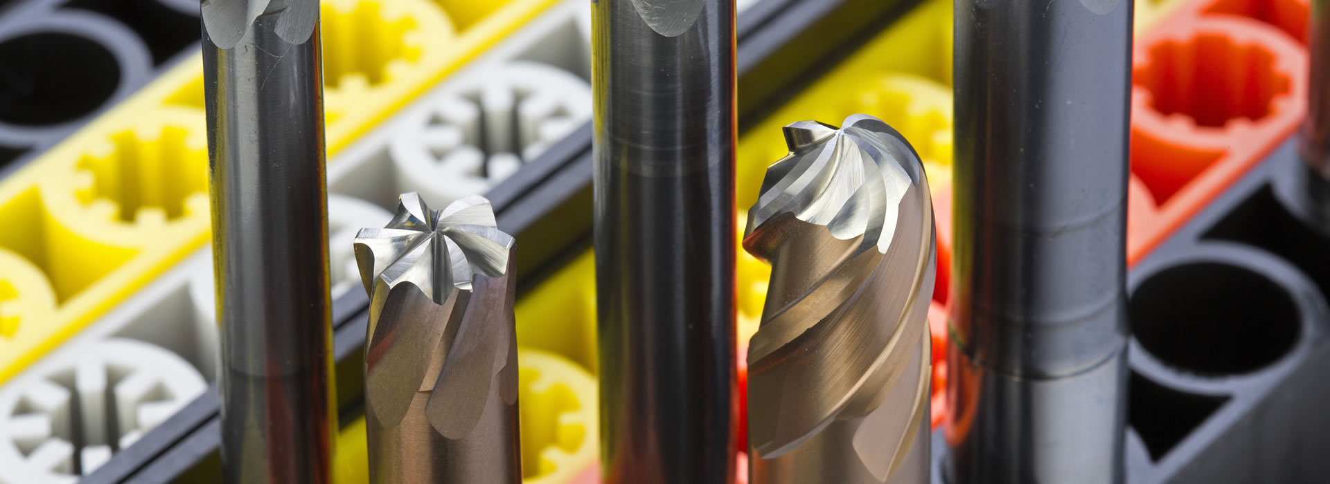 chleiftechnik_cnc_werkzeugschleifen_mmc_hitachi_werkzeuge_header_1